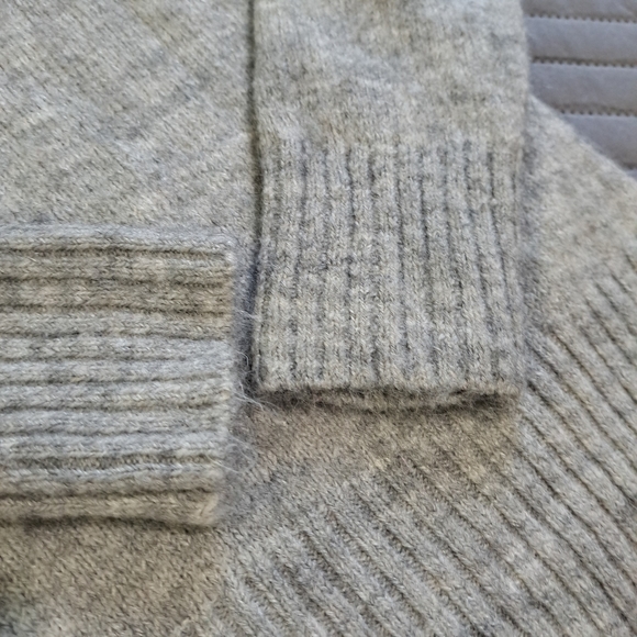 Ichi Adore sweater, sz sm - Picture 4 of 5